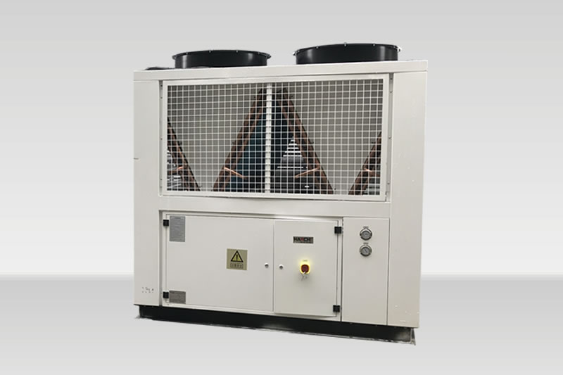 低温冷水机组（-15℃)